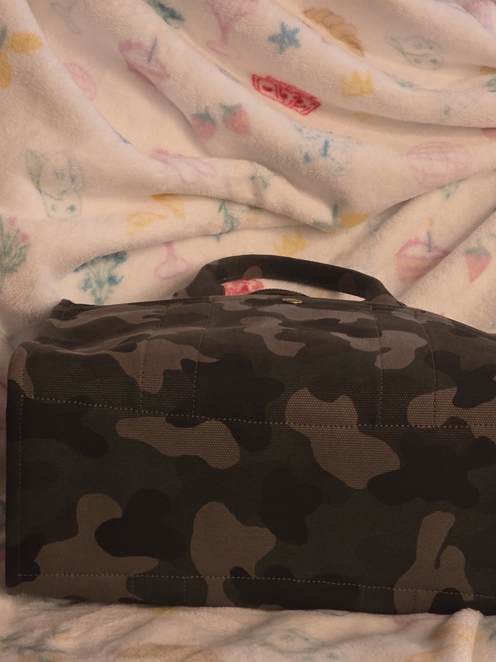 Coach Camouflage Cargo Tote - Olive and Black - Picture 3 of 7